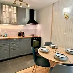 Pied Des Pistes/hyper Centre/balcon/parking Chamonix
