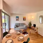 Apartment Pied Des Pistes/hyper Centre/balcon/parking